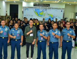 Pushidrosal Menerima KunjunganHimpunan Mahasiswa Ilmu dan Teknologi Kelautan IPB
