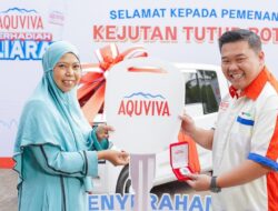 AQUVIVA Rayakan Pemenang Mobil Pertama dari Program Kejutan Tutup Botol Berhadiah Miliaran Rupiah