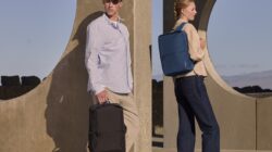 SAMSONITE LITE-GEO Ransel bisnis super ringan yang dirancang untuk para traveler modern yang mengutamakan mobilitas dan fungsi elegan