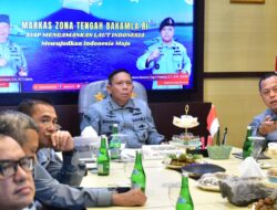 Kepala Bakamla RI Beri Pengarahan kepada Personel Zona Tengah di Manado