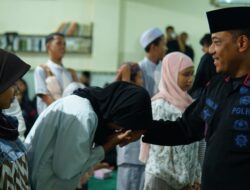 Brimob Polda Metro Jaya Tebar Kepedulian Lewat Santunan Anak Yatim dalam Peringatan Maulid Nabi Muhammad SAW 1447 H