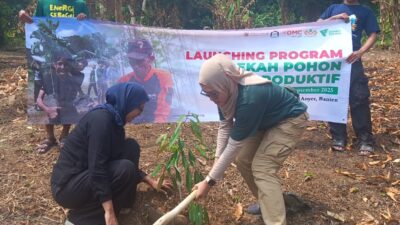 Manfaatkan Lahan Tanah, Dompet Duafa Gandeng Pesantren Al Ihsan Banten Gerakan Sedekah Pohon