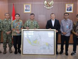 Pushidrosal Dorong Kolaborasi Riset Kelautan dan Serahkan Peta NKRI ke Kemendiktisaintek