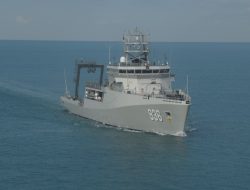 KRI Canopus-936 Dikerahkan Dalam Operasi SAR KM Virgo Transport 8