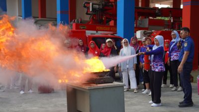 Kolaborasi United Tractors dan BPBD Jakarta, Wujudkan Aksi Perempuan Tangguh 2026